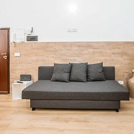 Sonnino Sealoft Apartment *